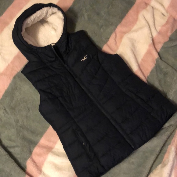 Hollister Jackets & Blazers - Hollister Puffer Vest with hoodie
